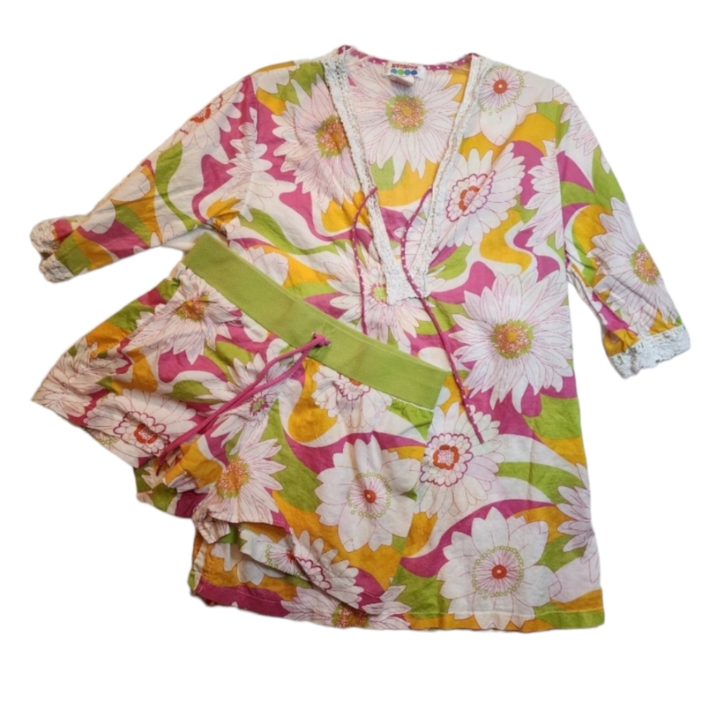 Vintage Seventeen Pajama Set with Retro Floral Size Medium